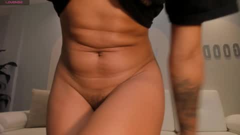 Amalia cruss online show from September 14, 6:07 pm