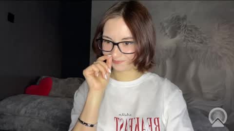 Snapshot of amalia_lambert13 chatting on May 28, 7:22 pm amalia_lambert13 online show from May 28, 7:22 pm
