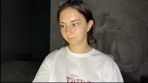 Snapshot of amalia_lambert13 chatting on June 30, 8:21 pm amalia_lambert13 online show from June 30, 8:21 pm
