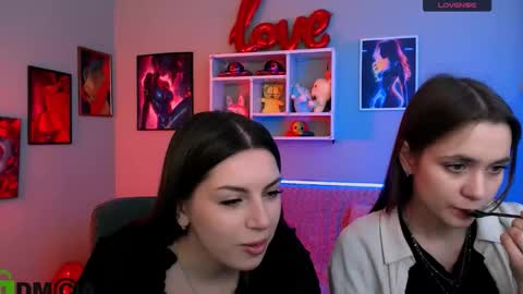 Amalia online show from March 15, 10:10 am