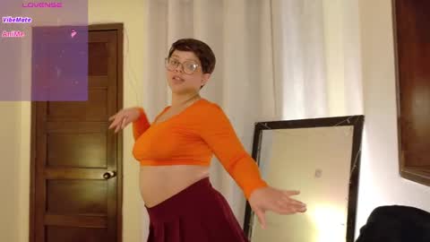 Snapshot of amand1_sweet chatting on March 10, 6:45 pm online show from March 10, 6:45 pm