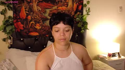 Snapshot of amand1_sweet chatting on September 27, 12:59 am online show from September 27, 12:59 am