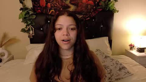 Snapshot of amand1_sweet chatting on November 11, 2:17 pm online show from November 11, 2:17 pm