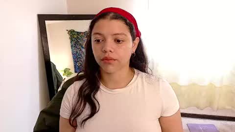 Snapshot of amand1_sweet chatting on June 26, 3:27 pm online show from June 26, 3:27 pm