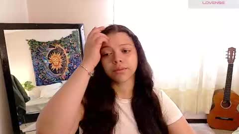 Snapshot of amand1_sweet chatting on June 28, 2:23 pm online show from June 28, 2:23 pm