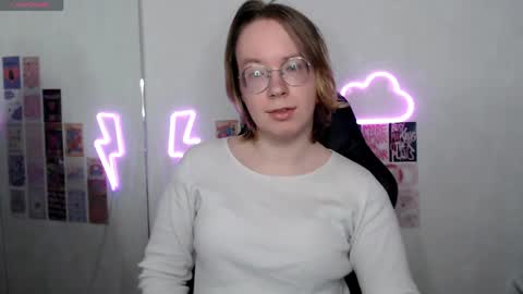 Hi im Amanda online show from April 11, 11:14 am