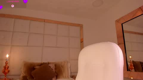 Snapshot of amanda_colin chatting on July 28, 4:39 pm Amanda online show from July 28, 4:39 pm