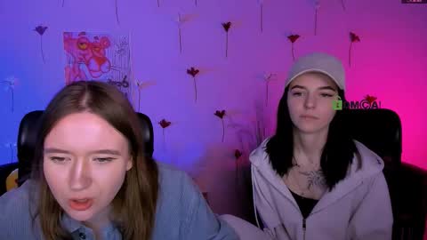 Snapshot of amanda_dark_ chatting on February 28, 9:43 am amanda_dark_ online show from February 28, 9:43 am