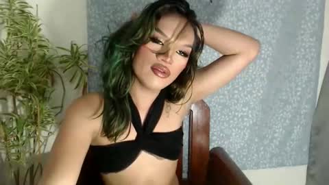 Snapshot of amanda_fuck69 chatting on December 18, 1:00 am Amanda online show from December 18, 1:00 am