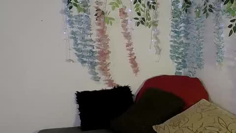 amanda milf 1 online show from November 27, 8:55 pm