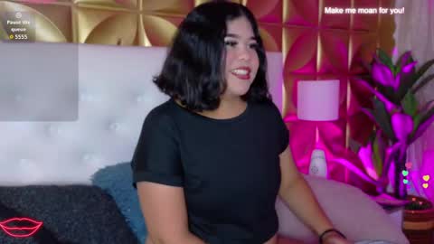 Amanda Moore online show from April 11, 4:17 am