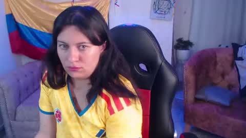 Amanda online show from June 24, 4:00 am