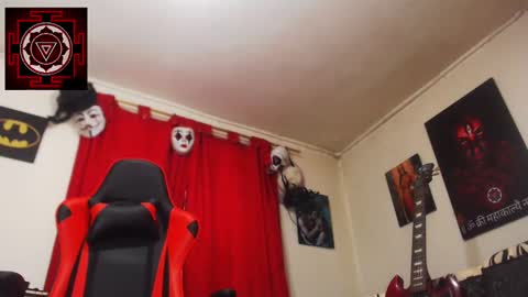 Snapshot of amanda_valeska chatting on December 15, 7:31 pm Amanda Valeska online show from December 15, 7:31 pm
