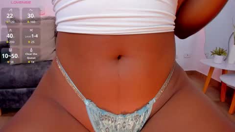 Amanda  online show from October 4, 5:00 pm