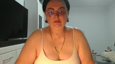 Anda online show from June 30, 9:27 pm