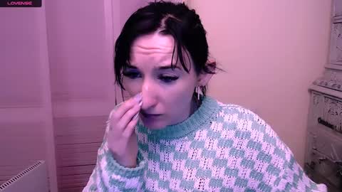 Snapshot of amandasentin chatting on December 8, 7:37 am Amanda online show from December 8, 7:37 am