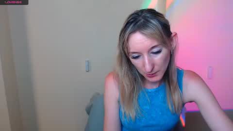 Amanda online show from July 17, 7:04 am
