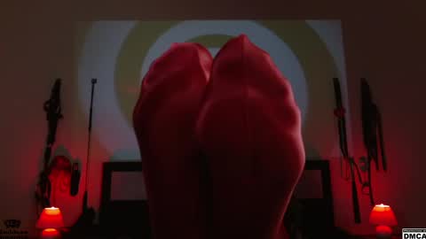 Snapshot of amanita__pantherina chatting on December 19, 2:02 pm Goddess Amanita online show from December 19, 2:02 pm