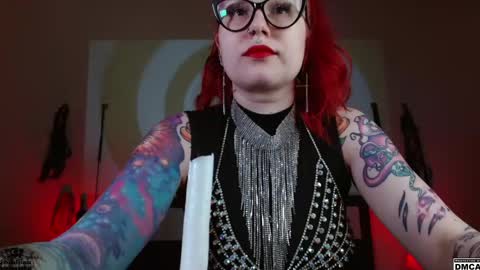 Snapshot of amanita__pantherina chatting on January 17, 3:11 pm Goddess Amanita online show from January 17, 3:11 pm