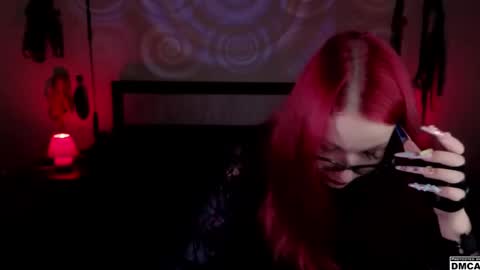 Snapshot of amanita__pantherina chatting on January 28, 8:36 am Goddess Amanita online show from January 28, 8:36 am