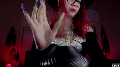 Snapshot of amanita__pantherina chatting on January 30, 11:22 am Goddess Amanita online show from January 30, 11:22 am