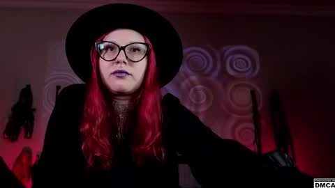 Snapshot of amanita__pantherina chatting on February 6, 4:14 pm Goddess Amanita online show from February 6, 4:14 pm