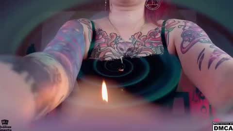 Snapshot of amanita__pantherina chatting on February 14, 10:17 am Goddess Amanita online show from February 14, 10:17 am