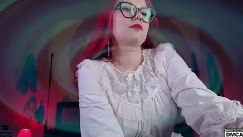 Snapshot of amanita__pantherina chatting on February 19, 12:33 pm Goddess Amanita online show from February 19, 12:33 pm