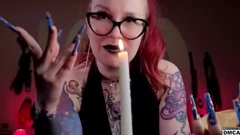 Snapshot of amanita__pantherina chatting on March 7, 1:51 pm Goddess Amanita online show from March 7, 1:51 pm