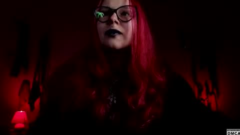 Snapshot of amanita__pantherina chatting on October 16, 10:05 am Goddess Amanita online show from October 16, 10:05 am