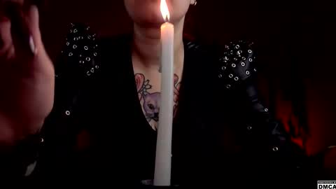 Snapshot of amanita__pantherina chatting on November 11, 11:54 am Goddess Amanita online show from November 11, 11:54 am