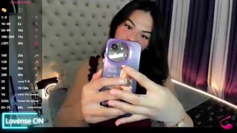 Snapshot of amara_lavelle chatting on November 3, 4:41 pm AMARAA online show from November 3, 4:41 pm