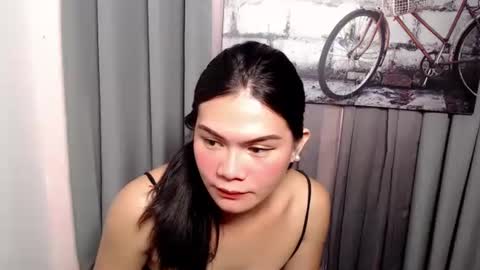 Snapshot of amara_lavelle chatting on November 28, 6:32 pm AMARAA online show from November 28, 6:32 pm