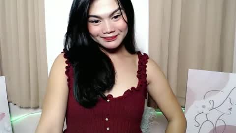 Snapshot of amara_lavelle chatting on December 2, 10:20 am AMARAA online show from December 2, 10:20 am