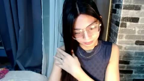 BELLA online show from February 6, 7:17 pm