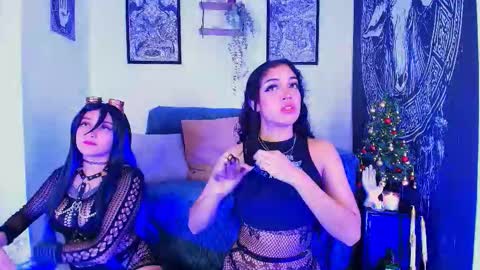 Snapshot of amaracooper2 chatting on December 1, 12:54 pm amaracooper2 online show from December 1, 12:54 pm