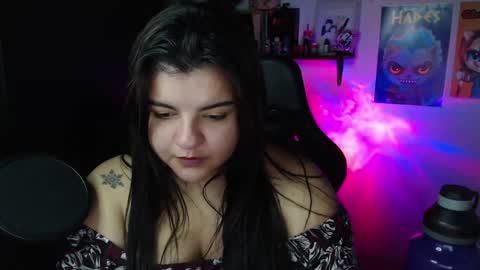 Snapshot of amaralof chatting on January 5, 2:06 am amaralof online show from January 5, 2:06 am