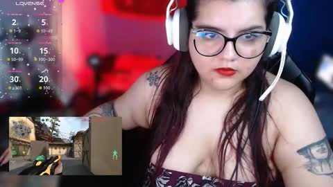 Snapshot of amaralof chatting on December 13, 11:10 pm amaralof online show from December 13, 11:10 pm