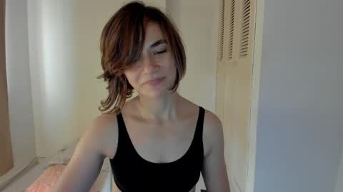 Snapshot of amaranthaajames chatting on February 10, 9:58 pm Amarantha online show from February 10, 9:58 pm