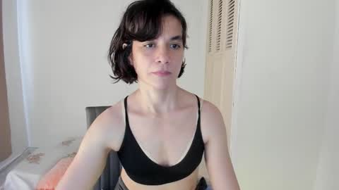 Snapshot of amaranthaajames chatting on September 11, 8:42 pm Amarantha online show from September 11, 8:42 pm