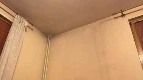 Snapshot of amaranther chatting on December 16, 6:57 pm Amaranther online show from December 16, 6:57 pm