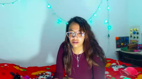 Amara Julia online show from December 7, 6:48 pm