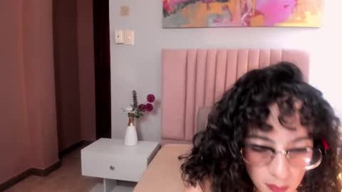 Amara Yasbel online show from March 5, 6:15 pm