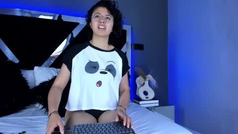 Emily online show from January 17, 4:04 pm