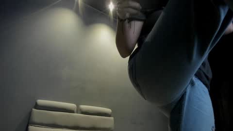 Emily online show from January 18, 10:39 am