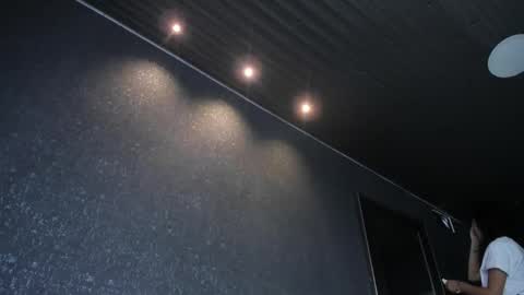 Emily online show from December 18, 12:00 pm