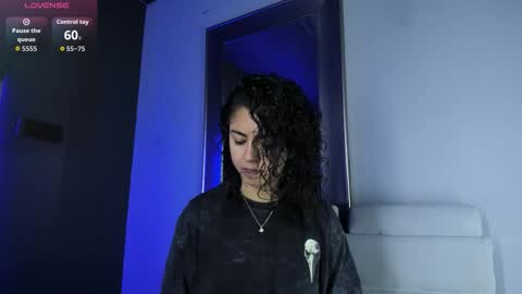 Emily online show from February 8, 11:46 am