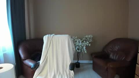 amateur_fitbabex online show from February 14, 7:38 am