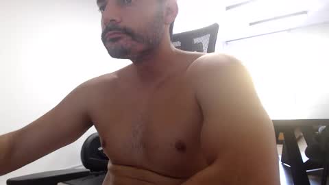 amateurmilk30 online show from April 17, 7:06 pm