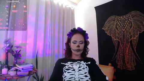 Snapshot of amatista_riveera chatting on October 31, 6:09 pm Amatista Next stream 9 DEC 1 PM COLOMBIAN TIME miss u and love u online show from October 31, 6:09 pm